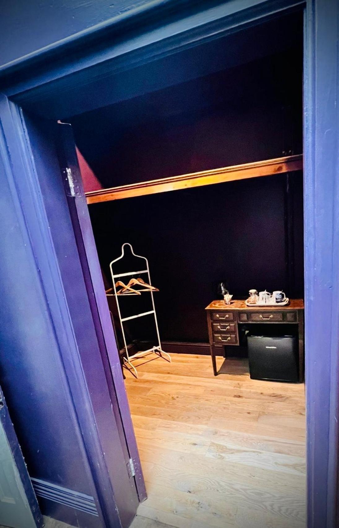 ويلشبول Llanerchydol Hall Suites المظهر الخارجي الصورة